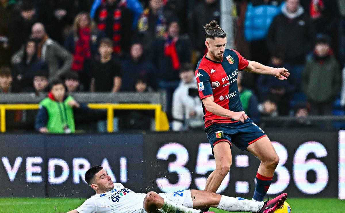 那不勒斯领跑意甲，波尔图防线需警惕，热那亚状态低迷